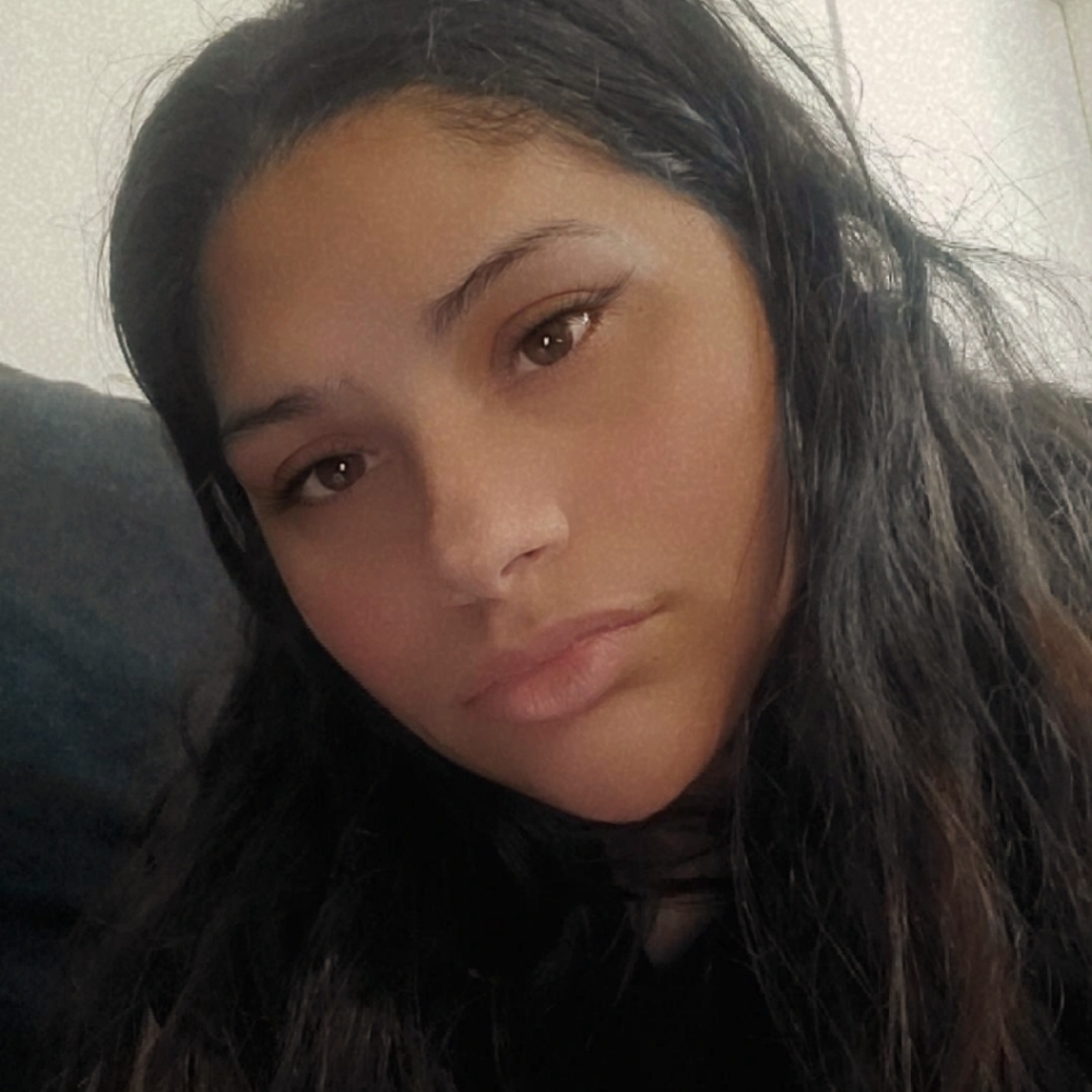 Meet your Posher, Ramona